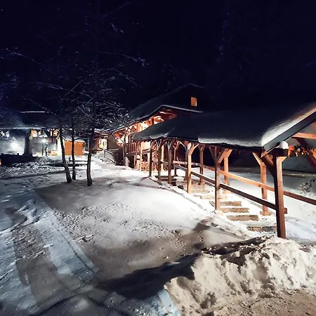 Drevenica U Studniara * Klokocov (Cadca)